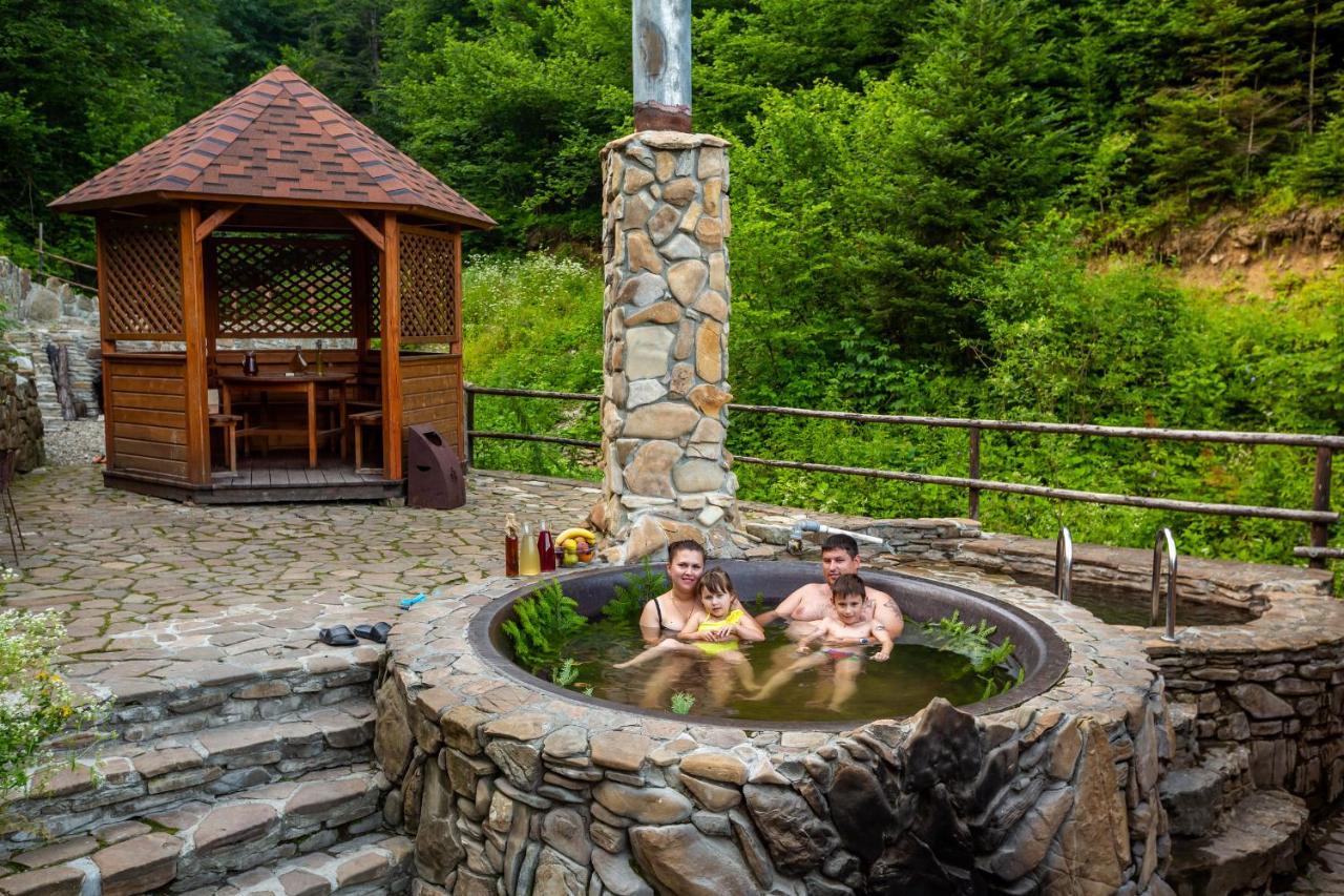 Osonnya Karpaty Resort Medical & Spa Skhidnytsia Exterior foto